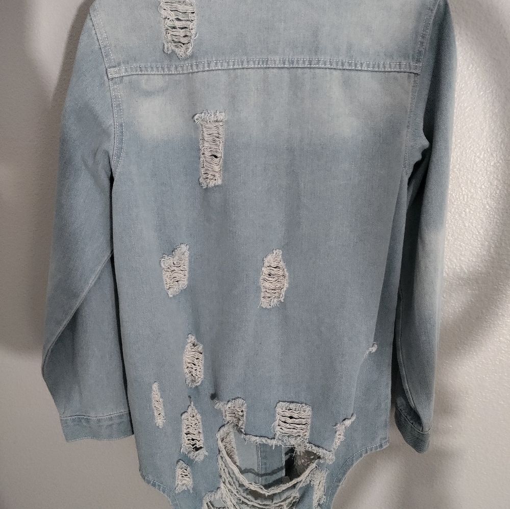 Large Jean Jacket - Picture 5 of 7